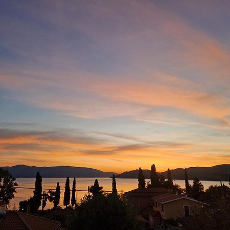 K For Kefalonia 카라보밀로스 외부 사진
