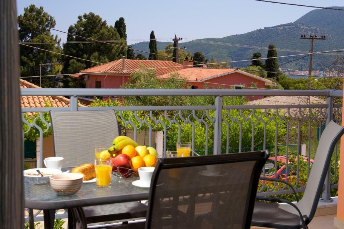 K For Kefalonia 카라보밀로스 외부 사진