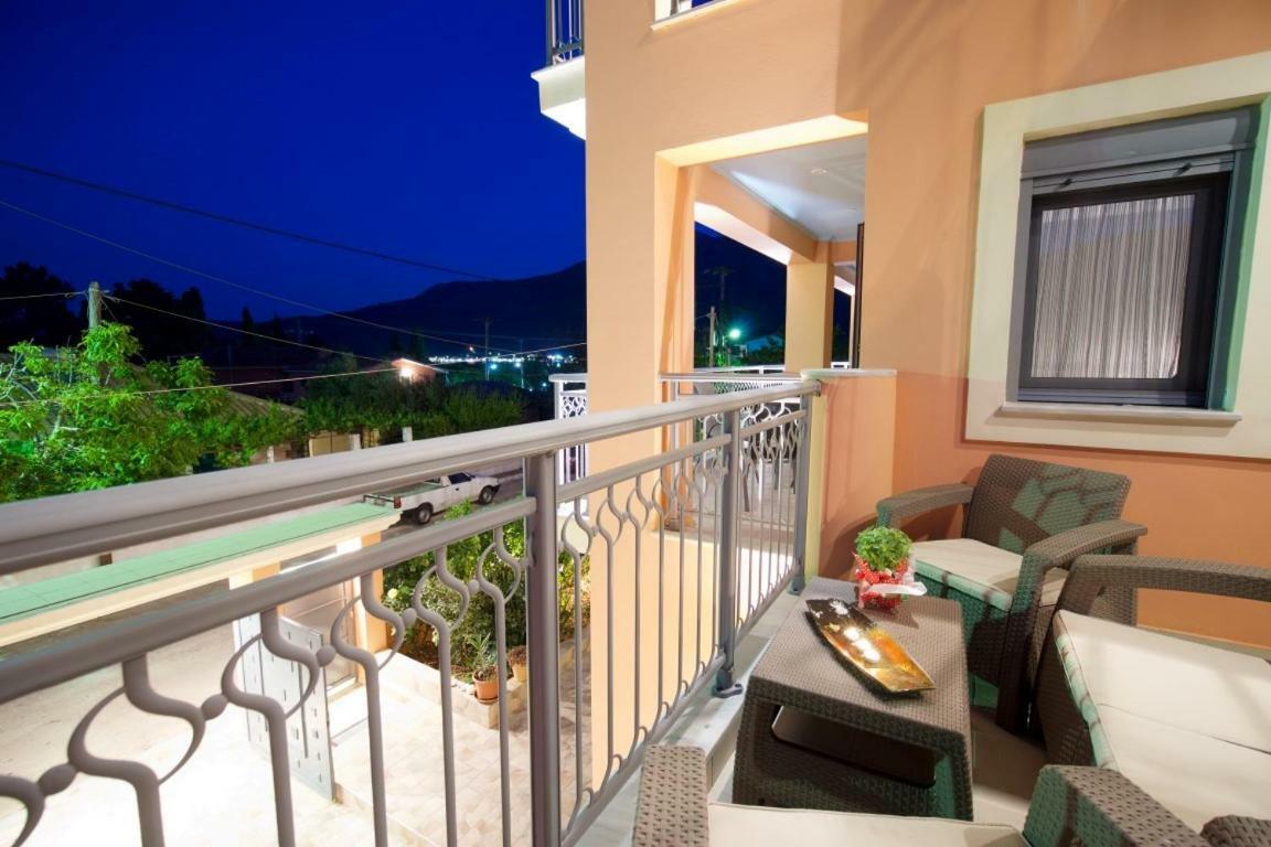 K For Kefalonia 카라보밀로스 외부 사진